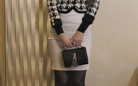 【個撮】【高身長！】パンスト美女の足指を舐めつくす！【みさき ２５才 総合商社OL ②】