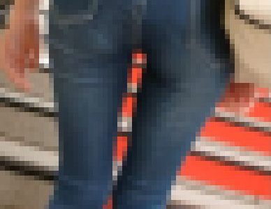 【尻百景】細身ブルージーンズの女が出社するってよ3
