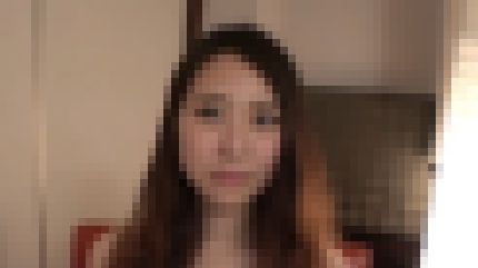 色白スレンダーの20歳ウェイトレスが初ハメ撮りで絶叫しまくり