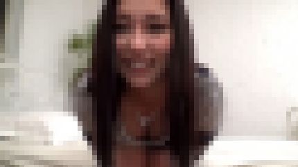 美巨乳でハーフの20歳女子大生が初ハメ撮りで快感を楽しんで腰を振る