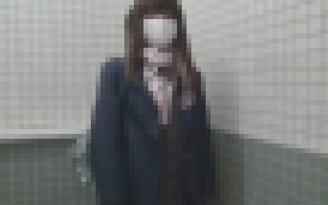 夏盛り女子○生【16】バレるかもしれない･･必死に声を押し殺しチョメチョメされる女子○生！嫌いじゃないんだね～お尻の穴全開（笑）