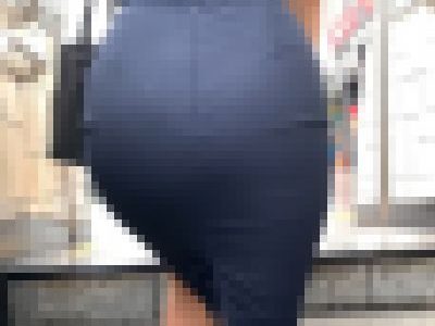 【デカ尻変態OL】デカ尻淫乱変態OLのクソエロいお尻。デカすぎて画面に収まりきらな【デカ尻変態OL】デカ尻淫乱変態OLのクソエロ