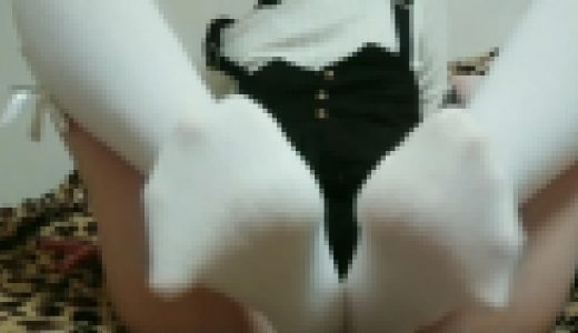 白ニーハイ足指くにくにムービー