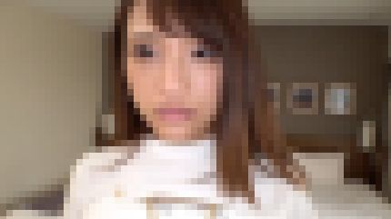 スレンダーな21歳専門学校生が初ハメ撮りで激しく突かれてアソコをビショ濡れにして喘ぐ