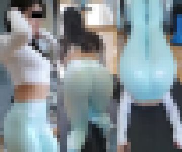 【フルHD】ジムで強烈な桃尻を揺らす美人４
