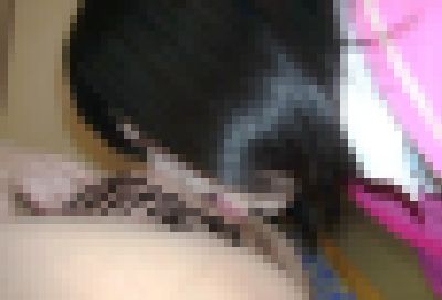 小さい子 金玉舐め