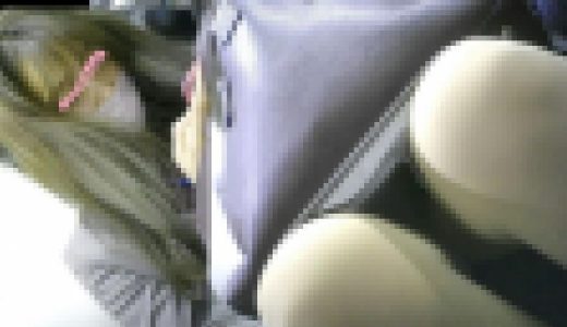 【接写】パンストお姉さん