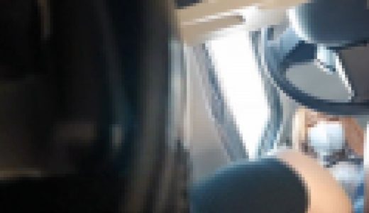 加奈子ちゃんの制服ローファーでアクセルペダル踏み