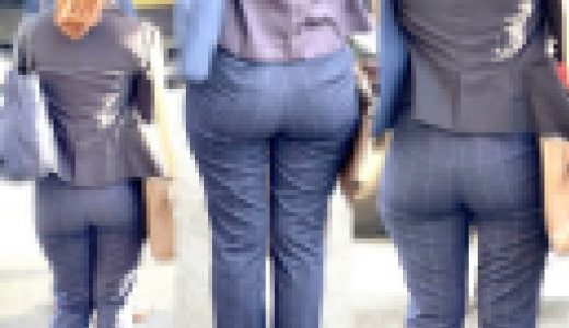 ピチピチパンツスーツ89_ムチムチお尻がエロいよ！！バス待ちするお姉さん！！