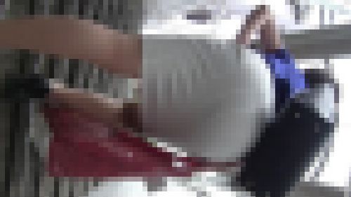 【再販】巨大ヒップの女！
