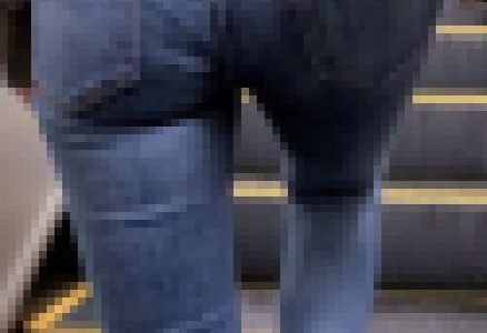 マシュマロHIPな美人お姉さんの肉厚尻385