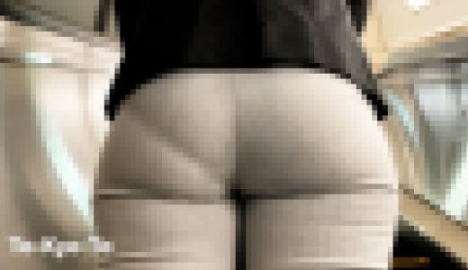 【高画質フルHD】ムチ尻な黒の下着が透ける可愛いOL①