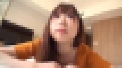 色白美巨乳の20歳女子大生が挿入後に快感に耐えきれず喘ぎまくって何度も絶頂