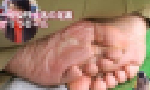 一般女性４名の足裏 ゲリラセール