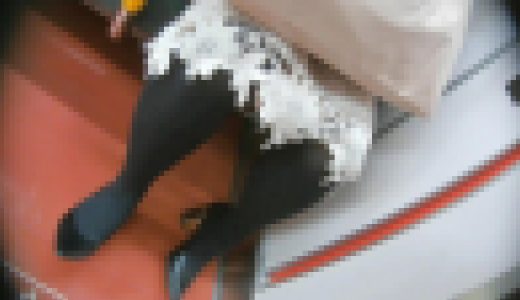 【ザ☆黒タイツ18】レーススカート内にお邪魔します