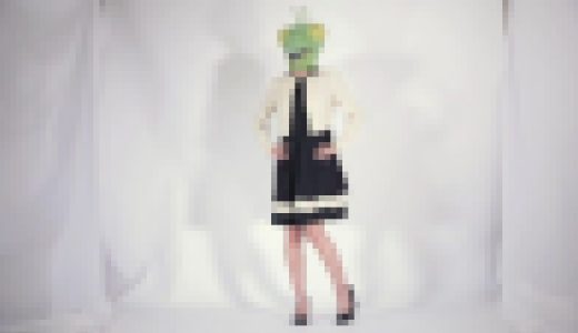 拘束目隠しフェチ　女性が昆虫の被り物でファッションモデルになるf569