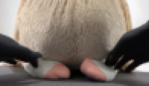 くるぶしソックスくすぐりフェチ　正座してる女性が靴下をくすぐられるf546