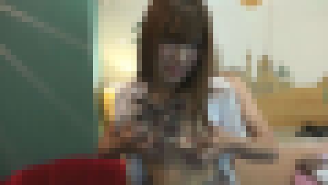 【衝撃作！】スタイル抜群！！　出会い系で出会った現役●Kと濃厚セックス．．．中出しでイカセちゃいました。