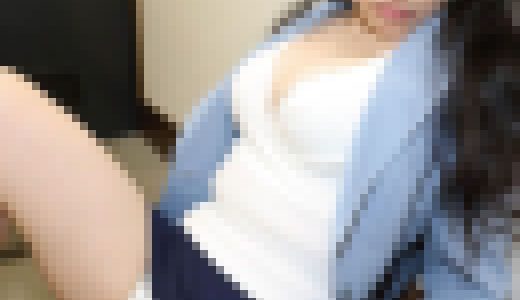 総務部のバツイチ女　富沢さん