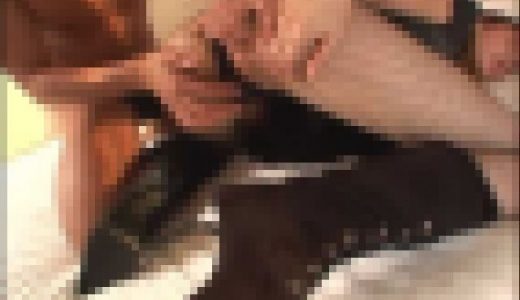 DELICIOUS BOOTS GIRL：AI