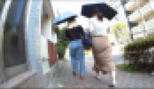 D-38 かさじり　傘尻　日傘をさした美女