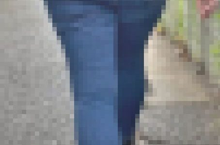 100センチ級の爆尻をデニムの中でムニュつかせて男を挑発！ 下品なムッチリエロボディ 奥様編