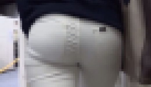 神尻出勤スタイルな爆尻OL様！白神尻なブリンブリン神HIP！
