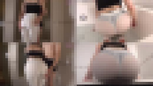 白ピタパン娘のむっちり尻（3） 透けパン尻を撫で回してセクハラ、ずぶ濡れで着衣濡れ透け撮影