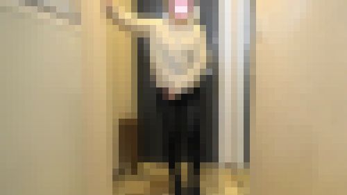 （動画）渋谷１０９のアパレル美女💛①(黒タイツ)