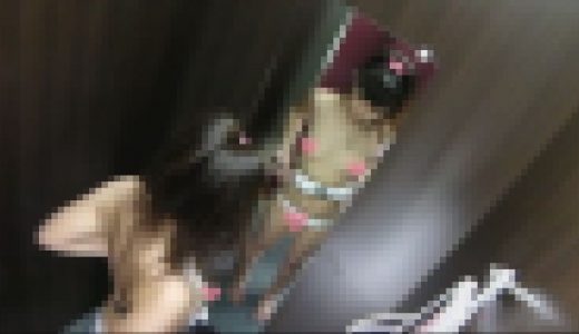 【試着室生着替え盗撮】ランジェリーショップの女店員がしかけたヤツ　07