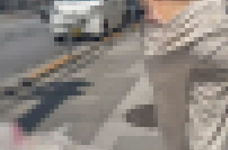 長身のエロボディ＋自慢のデカ尻に手を突っ込んで背後の男共を無差別に挑発！ 下品なパンツスーツOL編