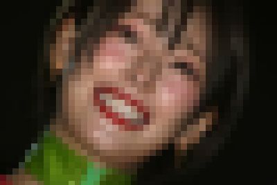 キャンギャルの顔面アップ068