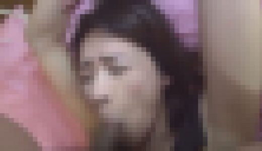 夫の留守中に突然やってきた男にイラマレイ●された主婦　06