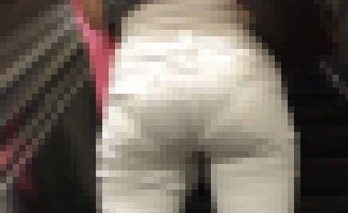 No.23「ハミ出す尻肉が堪らん　セレブJD編」