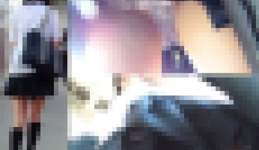 【制服女学生電車内での盗撮Pチラ】下着からお腹まで丸見え盗撮動画