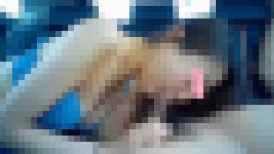 スレンダーハーフ美女ギャル!!きつめなルックスはドSな感じで車内でエロフェラしてもらい大量射精