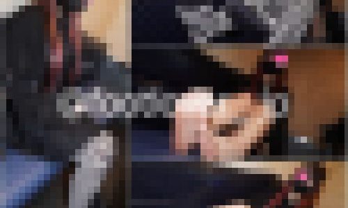 【画像＋動画】地雷系１８才専門学生ちゃんの匂ったボーダーニーハイ！汗ばんだ素足！生パンチラ！