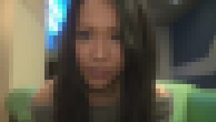 巨乳の23歳受付嬢が巨根で激しく突かれて快感に顔を歪めて喘ぎまくる