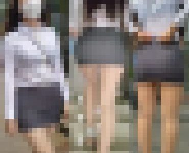 【高画質】Vol3 パンスト巨乳OL 股下ゼロの階段上り