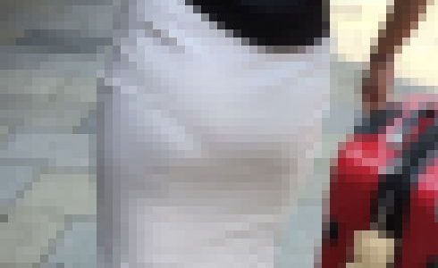 No.288「出張中のOL　ピチピチ過ぎるタイトスカート姿」