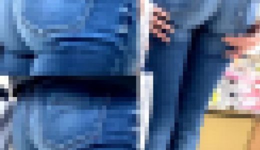 食い込みすぎる小さめデニム お尻に手を這わせてソワソワ【街中風景029】