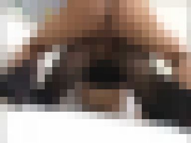 女子学生のミニスカートが風でヒラヒラそよいで男たちの偏執志向をくすぐる！　Part 2