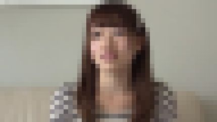 色白スレンダーの19歳花屋店員が最初は緊張でガチガチなのに挿入後は巨根に喘ぎまくる