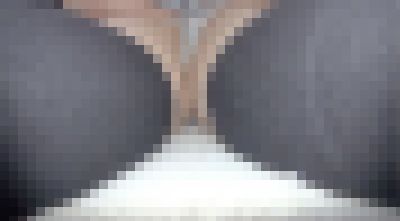 痴漢 形が変わるくらいお尻を強くわしづかみひたすら揉む