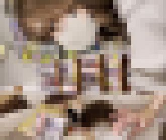 【おっぱい痴漢２８】目を奪われるほどの美女の柔らかなマシュマロおっぱいをお触り！！なんと乳首、パンチラまでも！涙