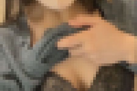 【秘蔵】〇坂センター美女_スレンダーで敏感な体を触り回しクリイキ