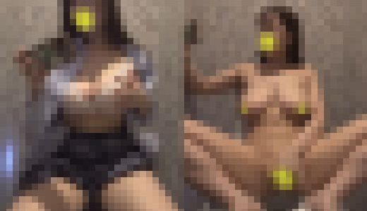デパートのトイレでこっそりオナニーしちゃうJK102