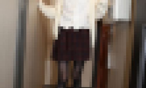 スレンダーで幼い女の子💛①（黒ストッキング）１００枚