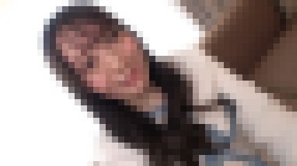清楚な見た目で性欲強い21歳専門学校生が巨根で突かれ顔を紅潮させ喘ぎまくる