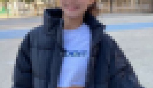 T●kTokにハマるパパ活激カワちっぱい美女 マット付きのラブホでイチャラブ濃厚ハメ撮り 中出し＆パイ射